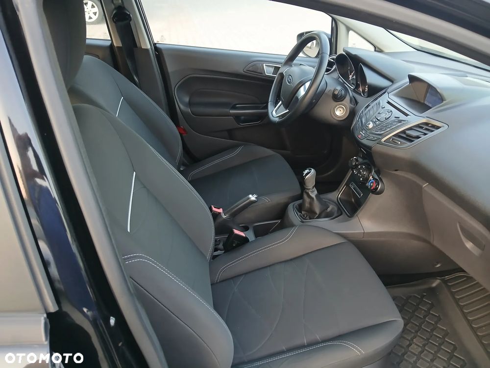 Ford Fiesta - 13