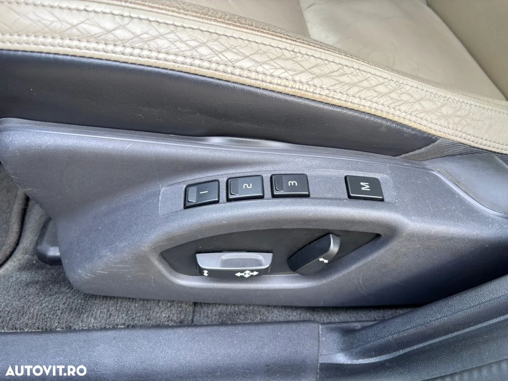 Volvo V60 D3 Start-Stop Summum - 20