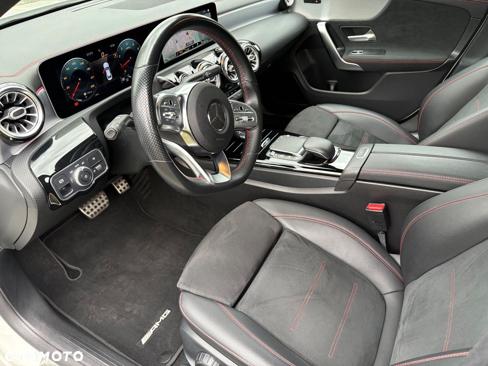 Mercedes-Benz CLA 250 4Matic 8G-DCT Edition AMG Line - 21