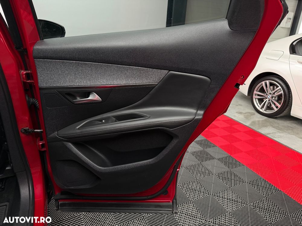 Peugeot 3008 PureTech 130 Stop & Start EAT6 Allure - 25