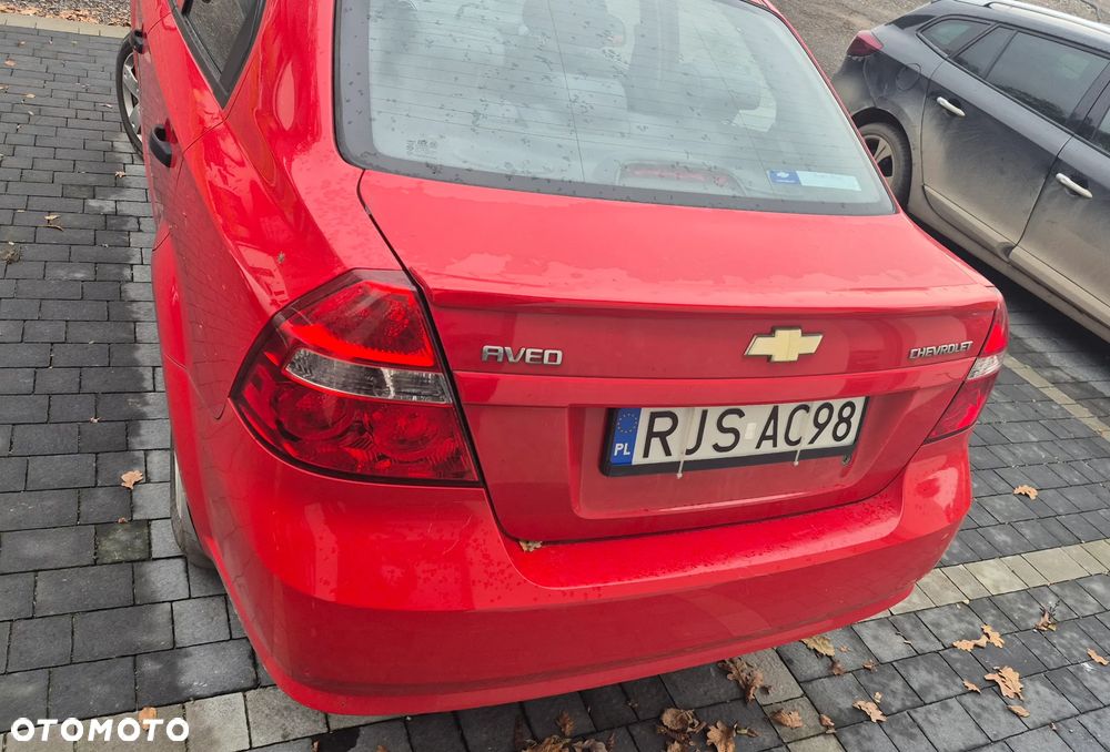 Chevrolet Aveo - 8