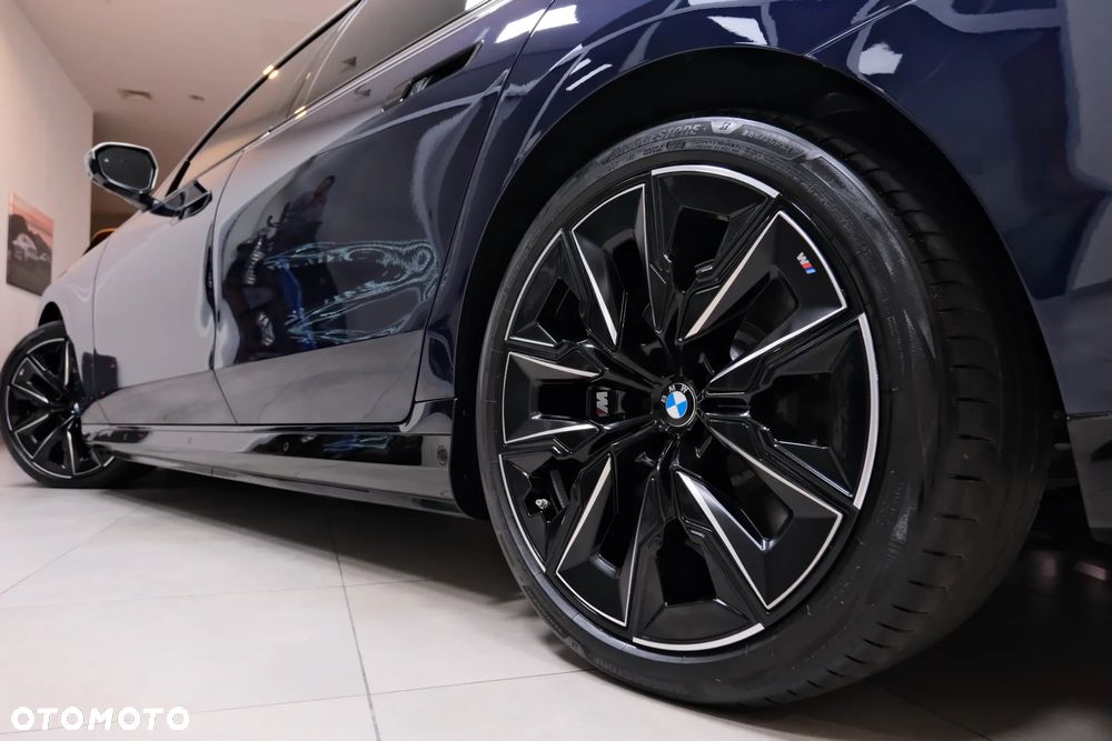 BMW i7 105.7kWh xDrive60 M Sport - 19