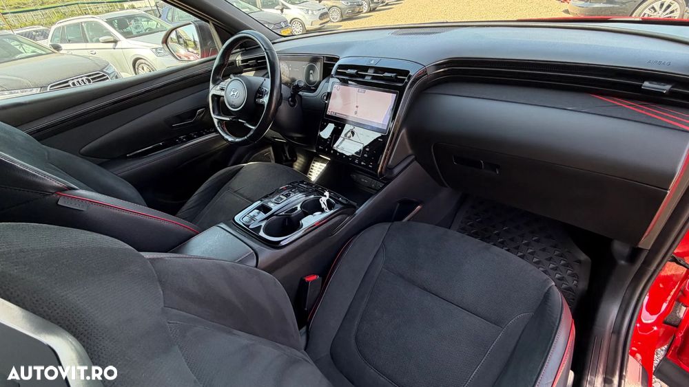 Hyundai Tucson 1.6 CRDi 4WD 7DCT Style - 32