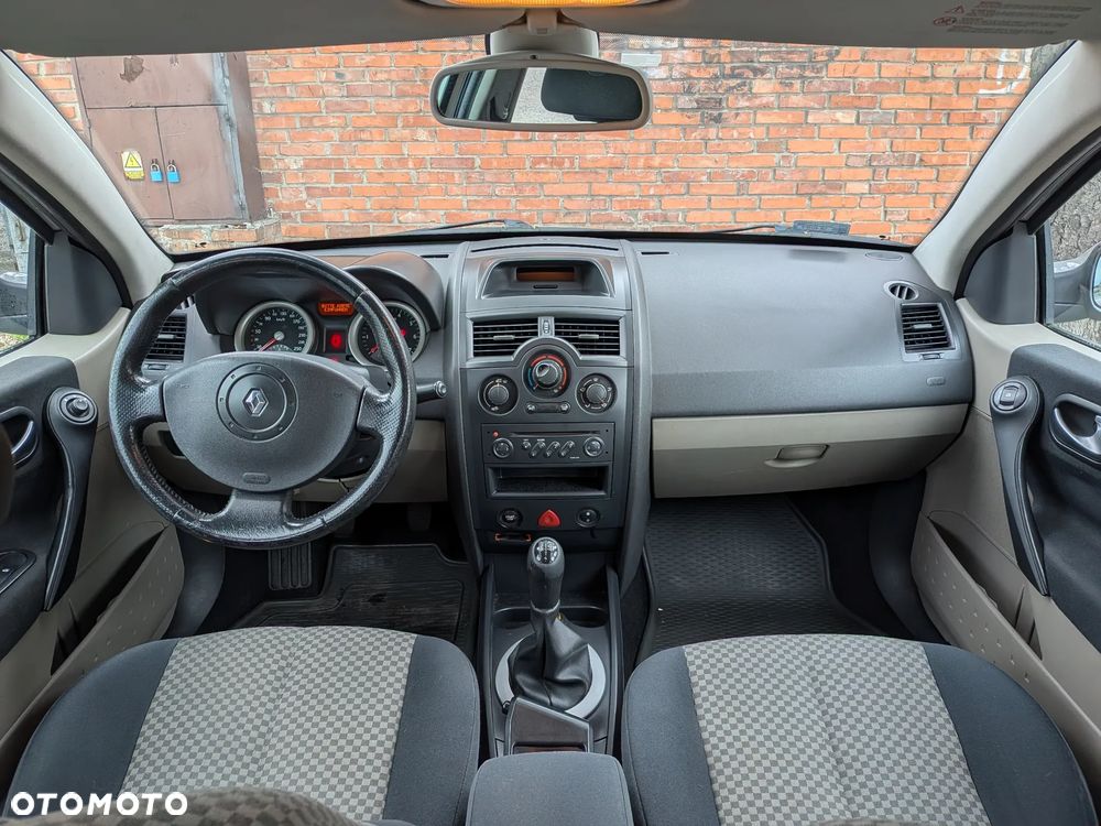 Renault Megane 2004 photo 5