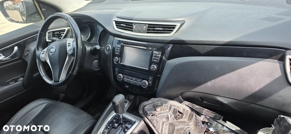 Nissan Qashqai 1.6 dCi Xtronic TEKNA+ - 13