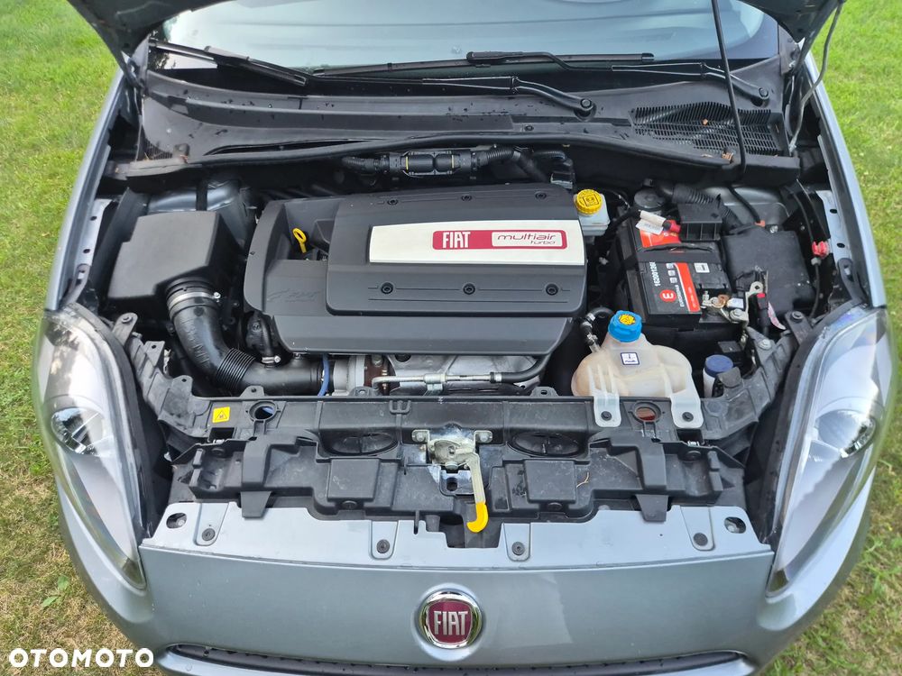 Fiat Punto 2012 - 17