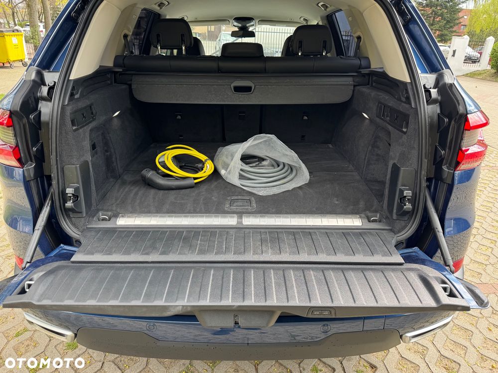 BMW X5 xDrive45e - 18
