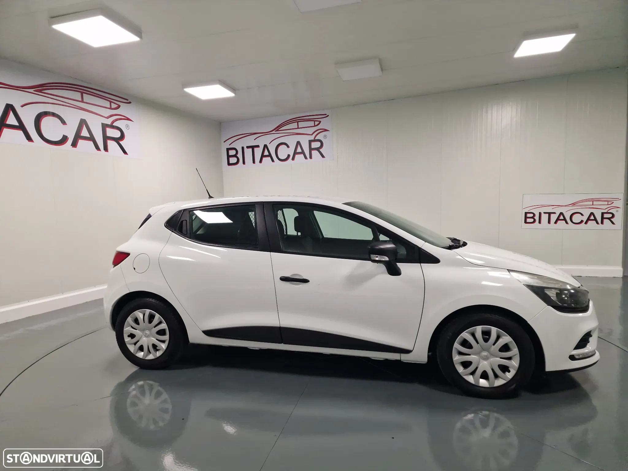 Renault CLIO SOCIETE 1.5 DCI ZEN IVA DEDUTIVEL - 3