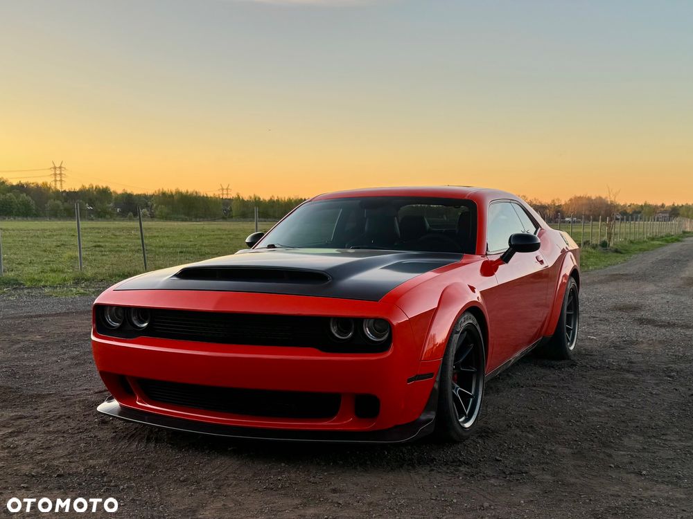 Dodge Challenger - 3