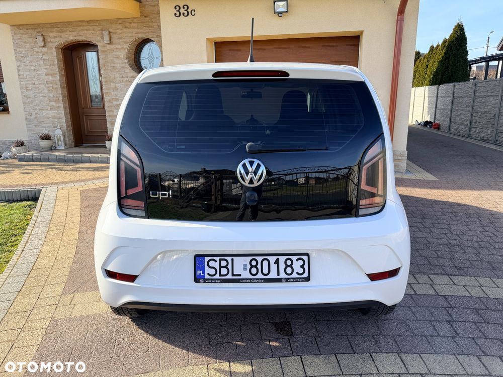 Volkswagen up! 1.0 move - 11