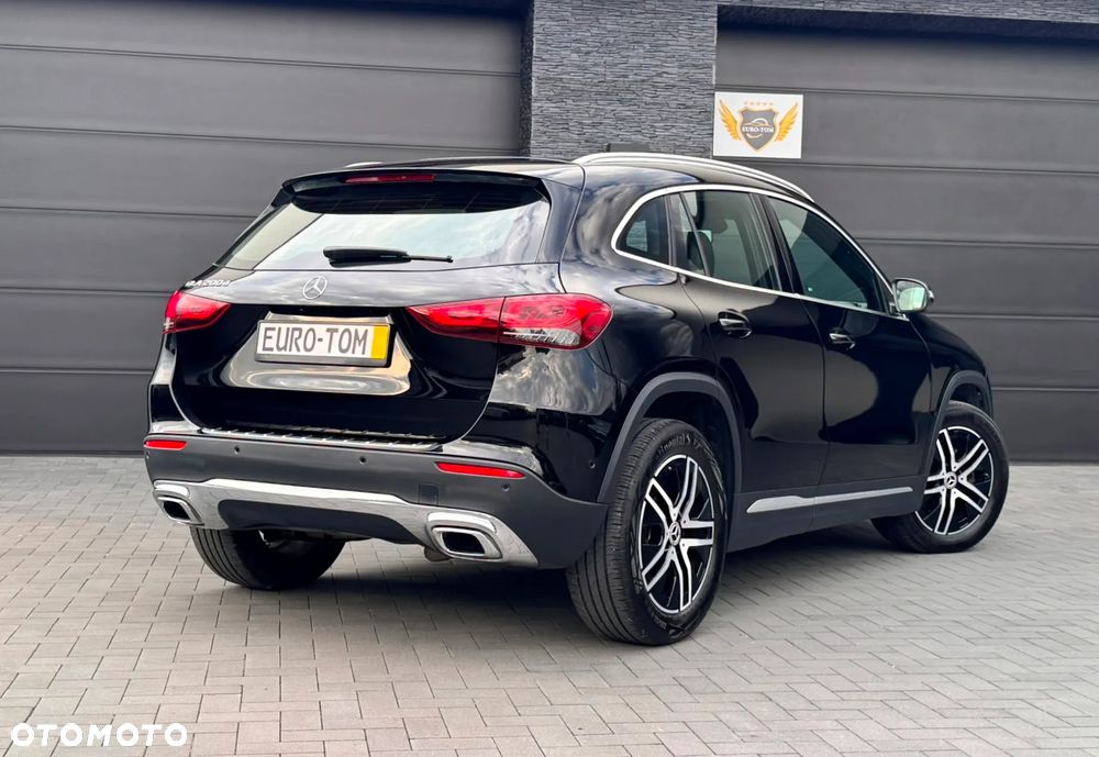 Mercedes-Benz GLA 200 d Progressive 8G-DCT - 6