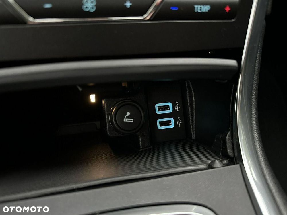 Ford S-Max - 38