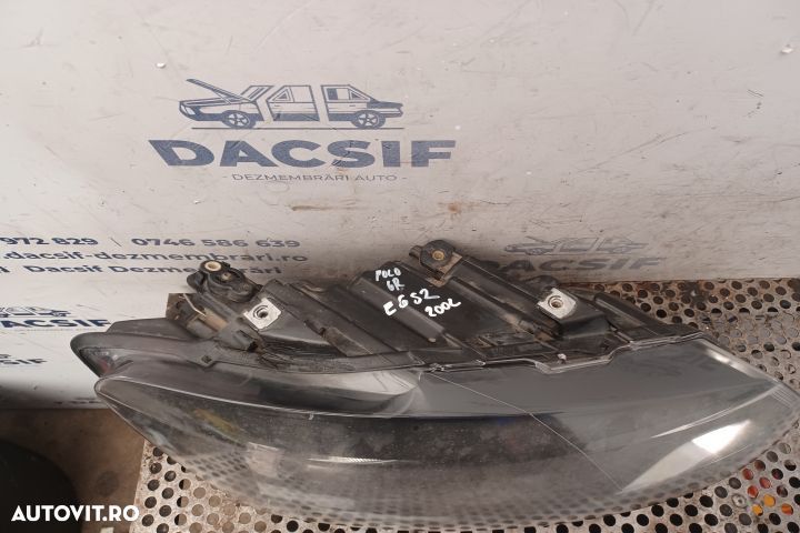 Far dreapta 6R1941016E CU DEFECT Volkswagen VW Polo 5 6R [2009 - 2015 - 3