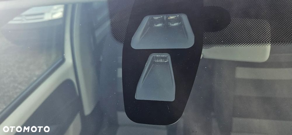 Volkswagen up! (BlueMotion Technology) high - 18