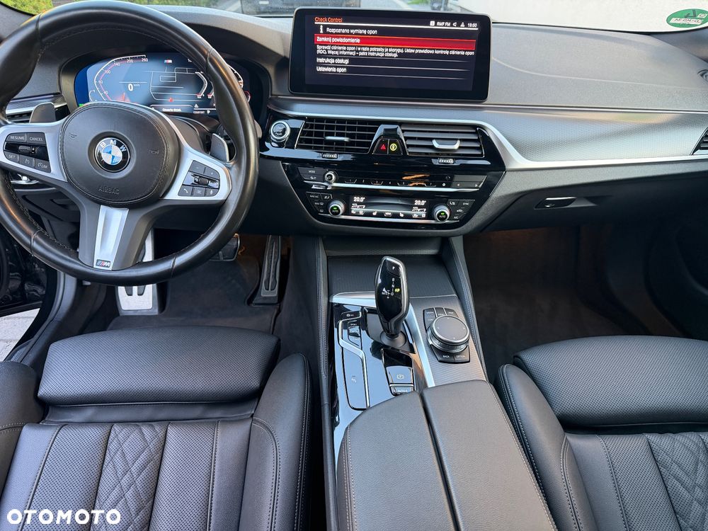 BMW Seria 5 520d M Sport sport - 3