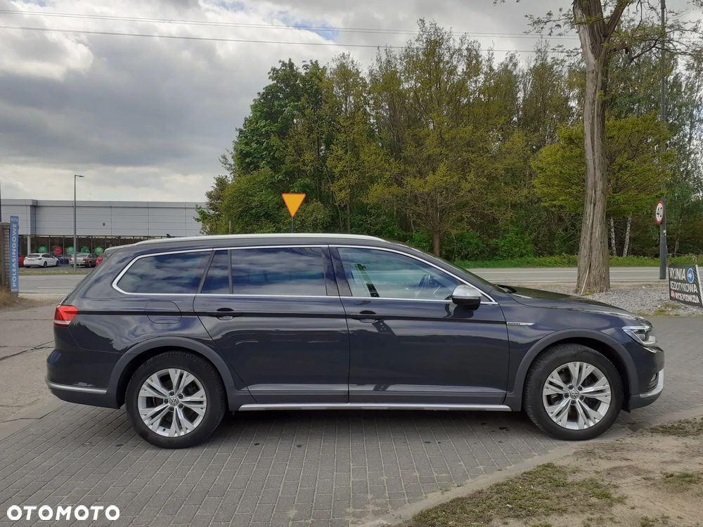 Volkswagen Passat Alltrack - 9