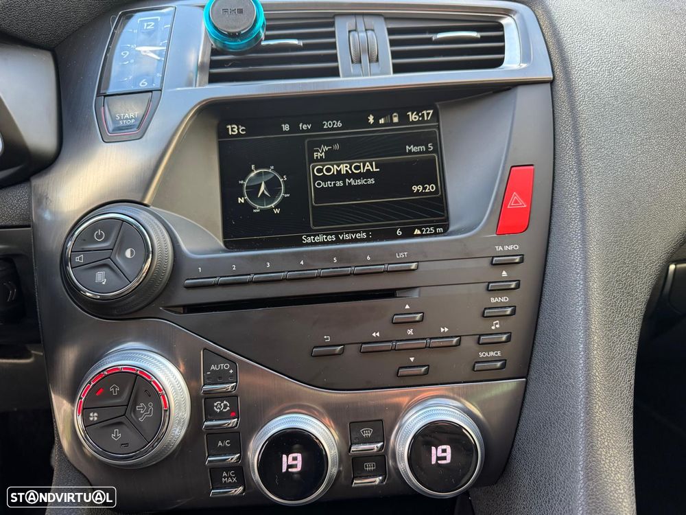 Citroën DS5 2.0 HDi Hybrid4 So Chic CMP6 - 12