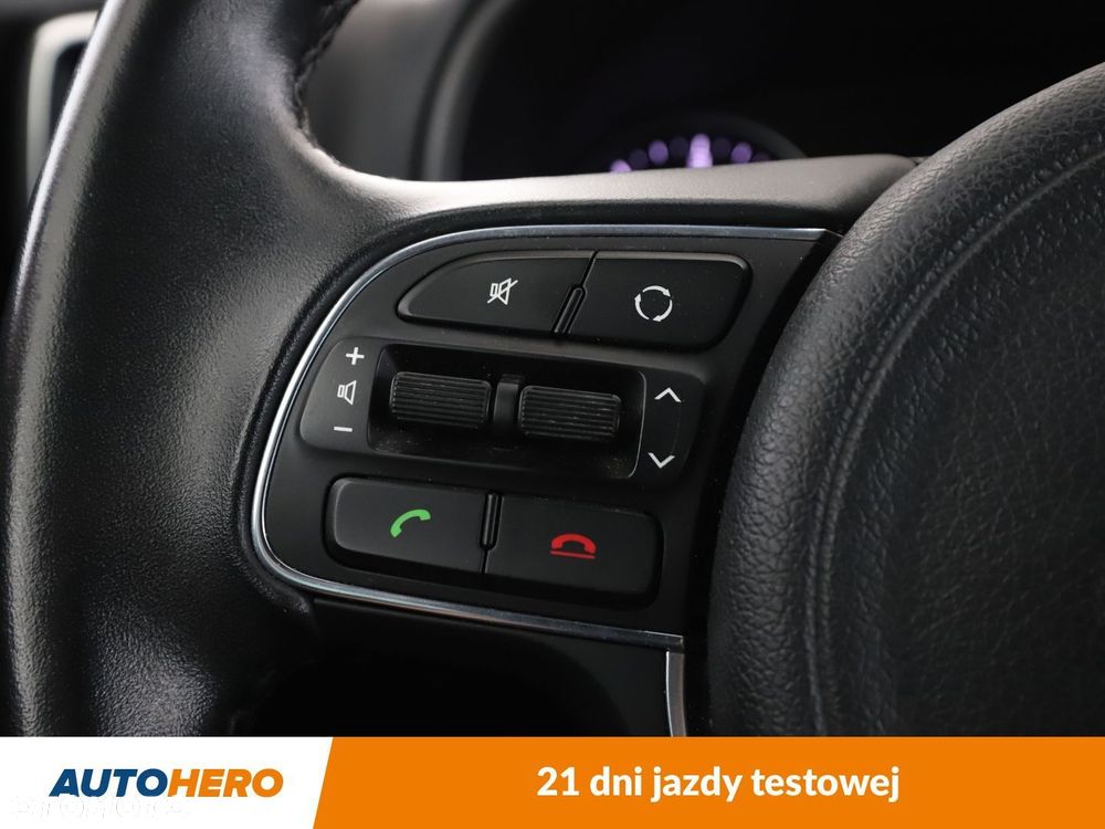 Kia Sportage 1.7 CRDI M 2WD - 29