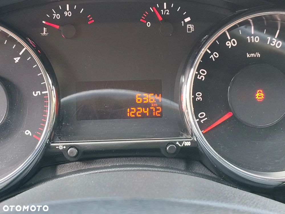 Peugeot 3008 1.6 BlueHDi Style S&S - 17