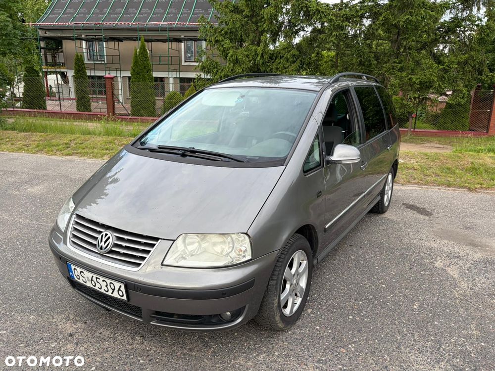 Volkswagen Sharan 2.0 TDI Highline - 2