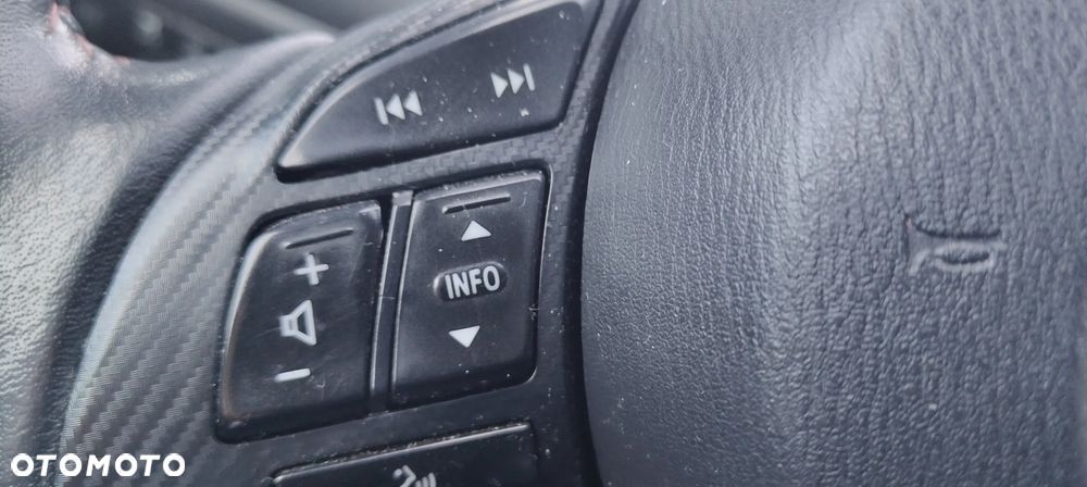 Mazda 3 SKYACTIV-G 120 NAKAMA - 18