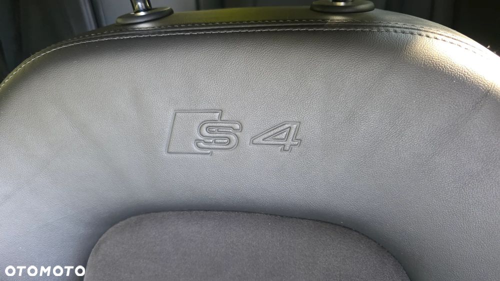 Audi A4 Cabrio 1.8T - 34