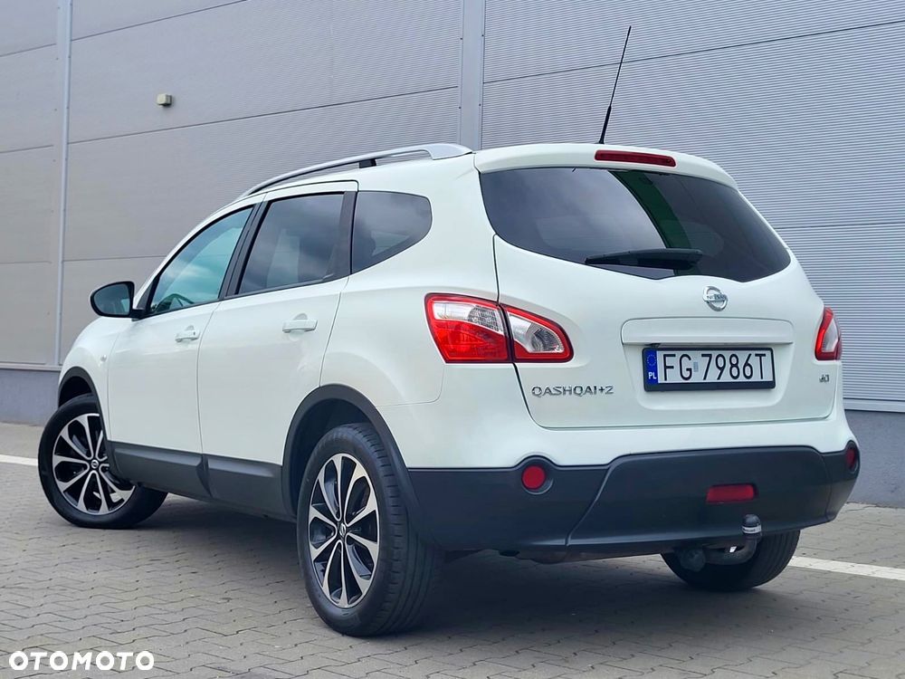 Nissan Qashqai+2 2.0 dCi DPF tekna - 12