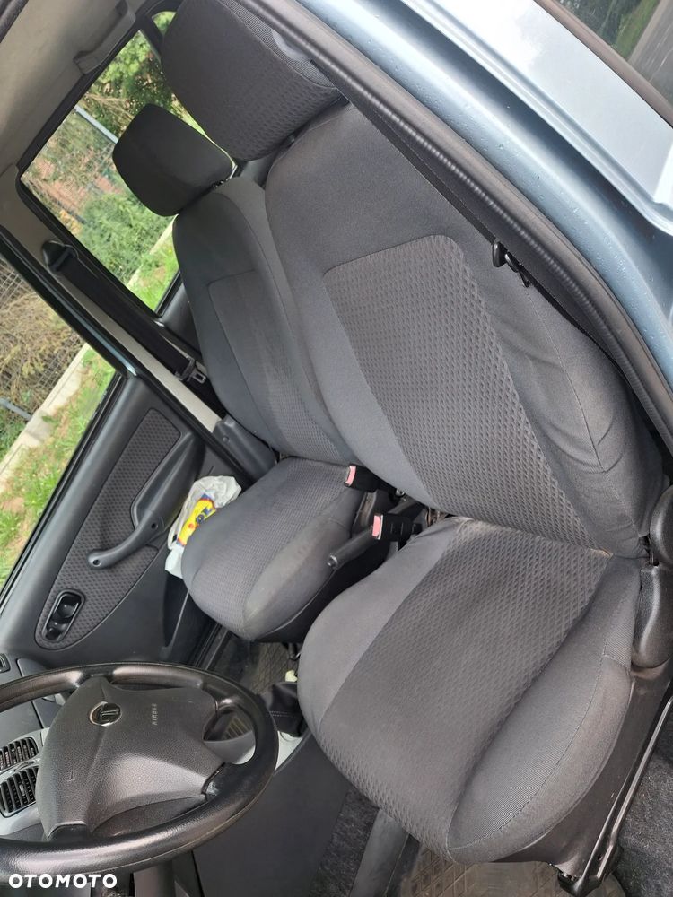 Tata Indica 1.4 GLS - 7