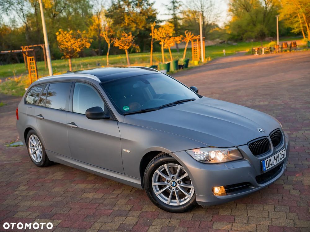 BMW Seria 3 318i Edition Lifestyle - 17