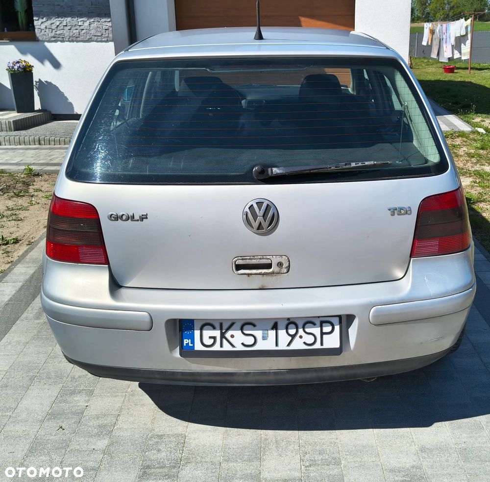 Volkswagen Golf 1.9 TDI Trendline - 5