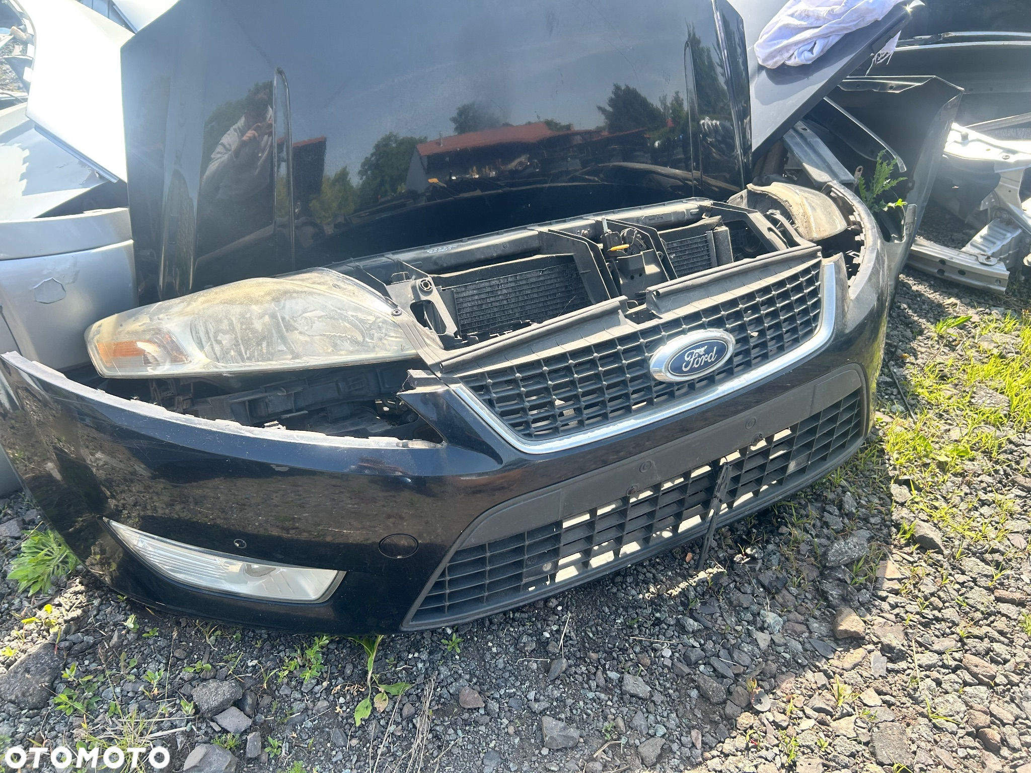 Ford Mondeo Mk4 przód kompletny kolor G6 - 2