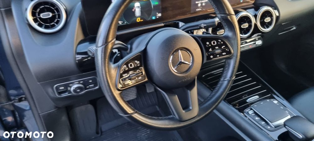 Mercedes-Benz Klasa B 200 d 8G-DCT Entry - 1