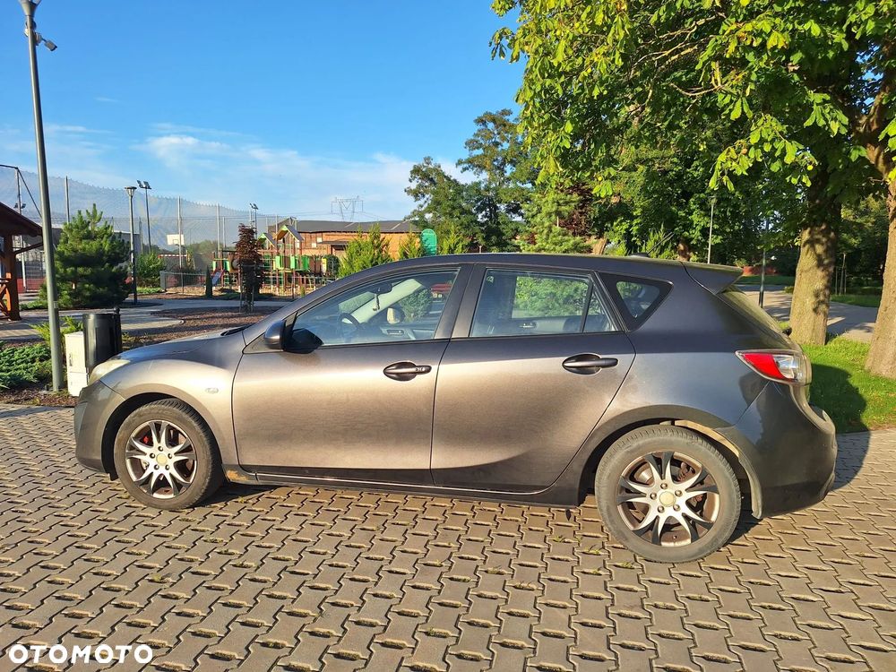 Mazda 3 - 3