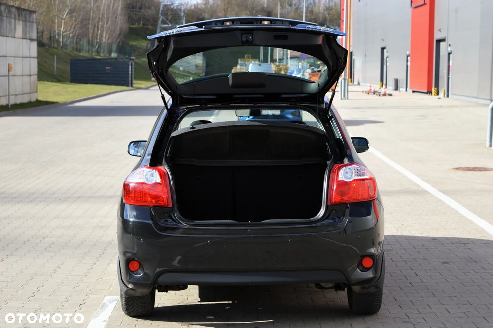 Toyota Auris 1.33 VVT-i Active - 29