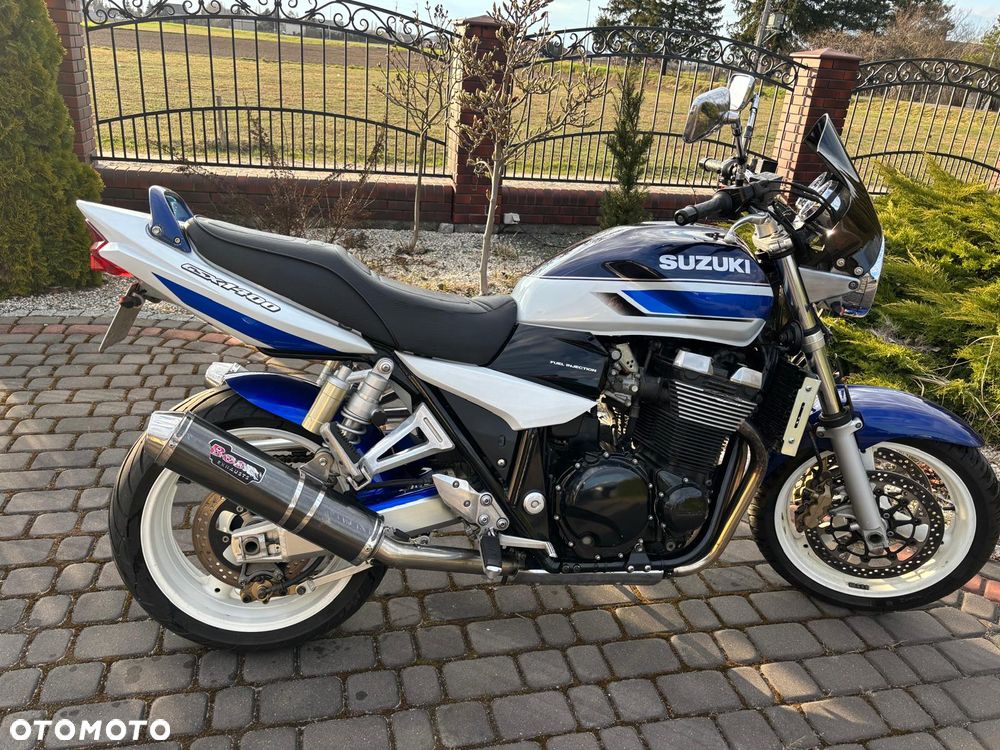 Suzuki GSX - 1