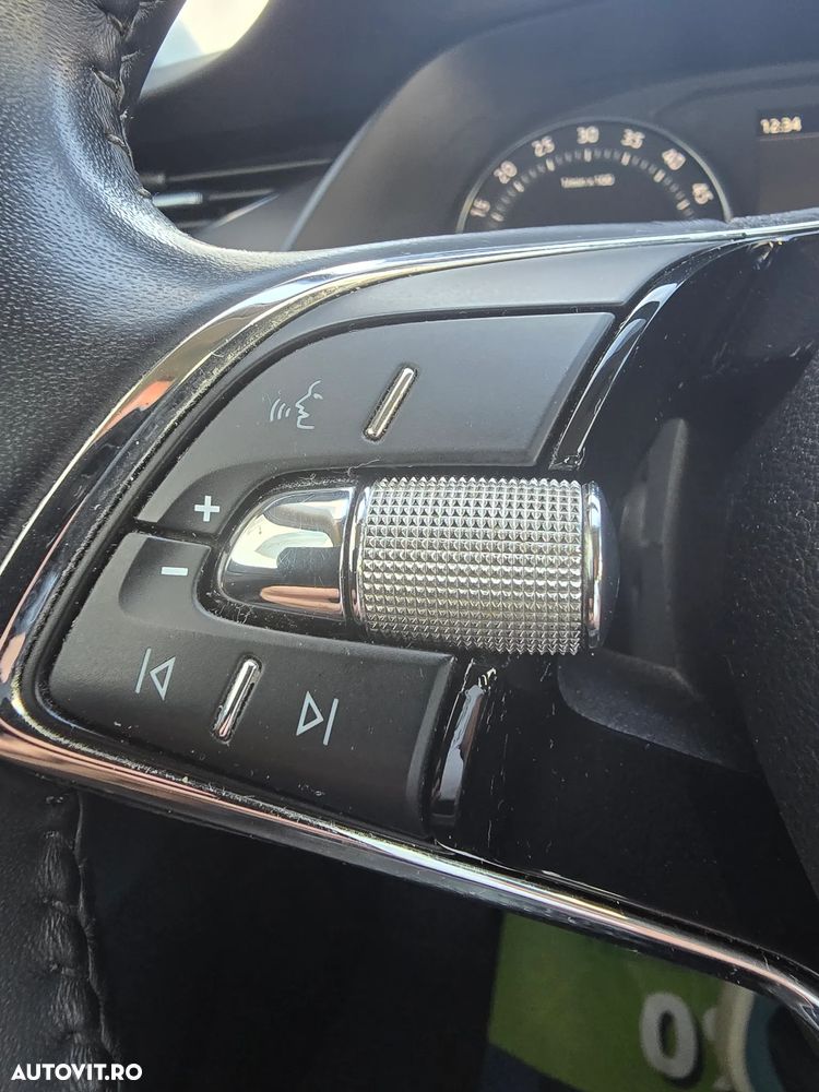 Skoda Octavia 2.0 TDI Ambition - 16