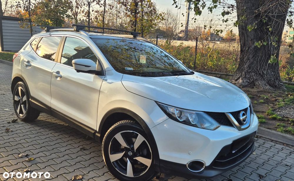 Nissan Qashqai 1.2 DIG-T N-Tec Xtronic EU6 - 1