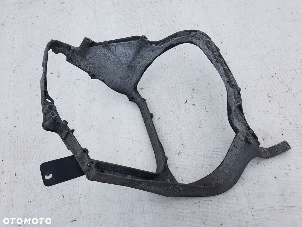 WSPORNIK MOCOWANIE PAJĄK LAMPY REFLEKTORA PRAWY DAF CF EURO 6 1837642 - 2