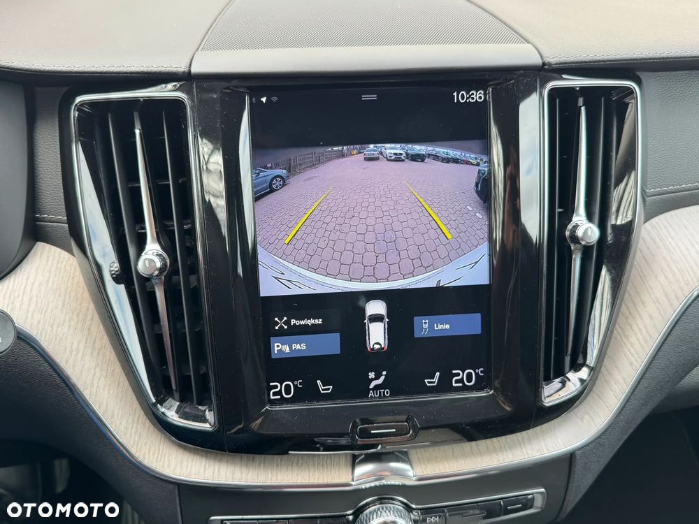 Volvo XC 60 B4 D AWD Inscription - 16