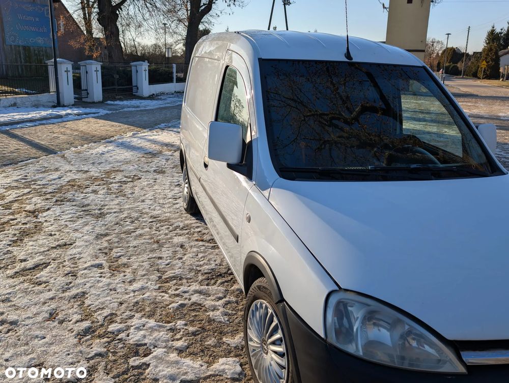 Opel Combo C - 12