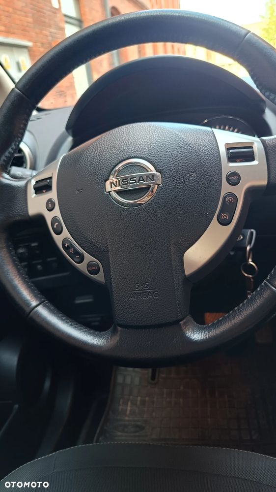Nissan Qashqai - 24