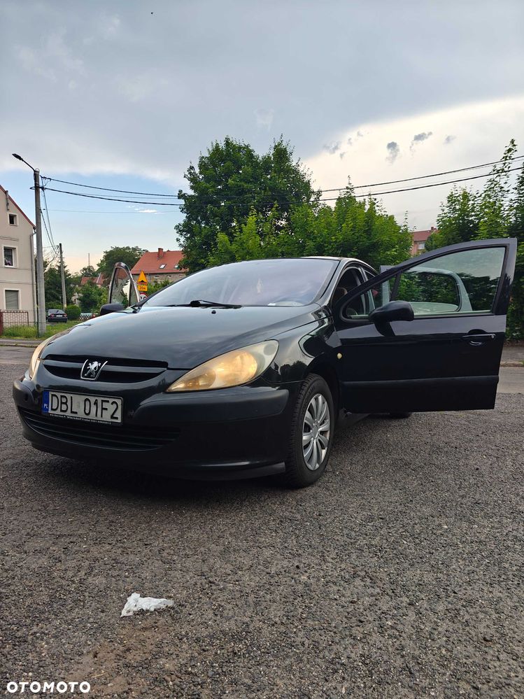 Peugeot 307 - 1