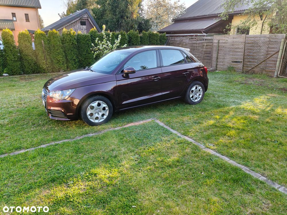 Audi A1 Sportback 1.4 TFSI S line Sportpaket - 5