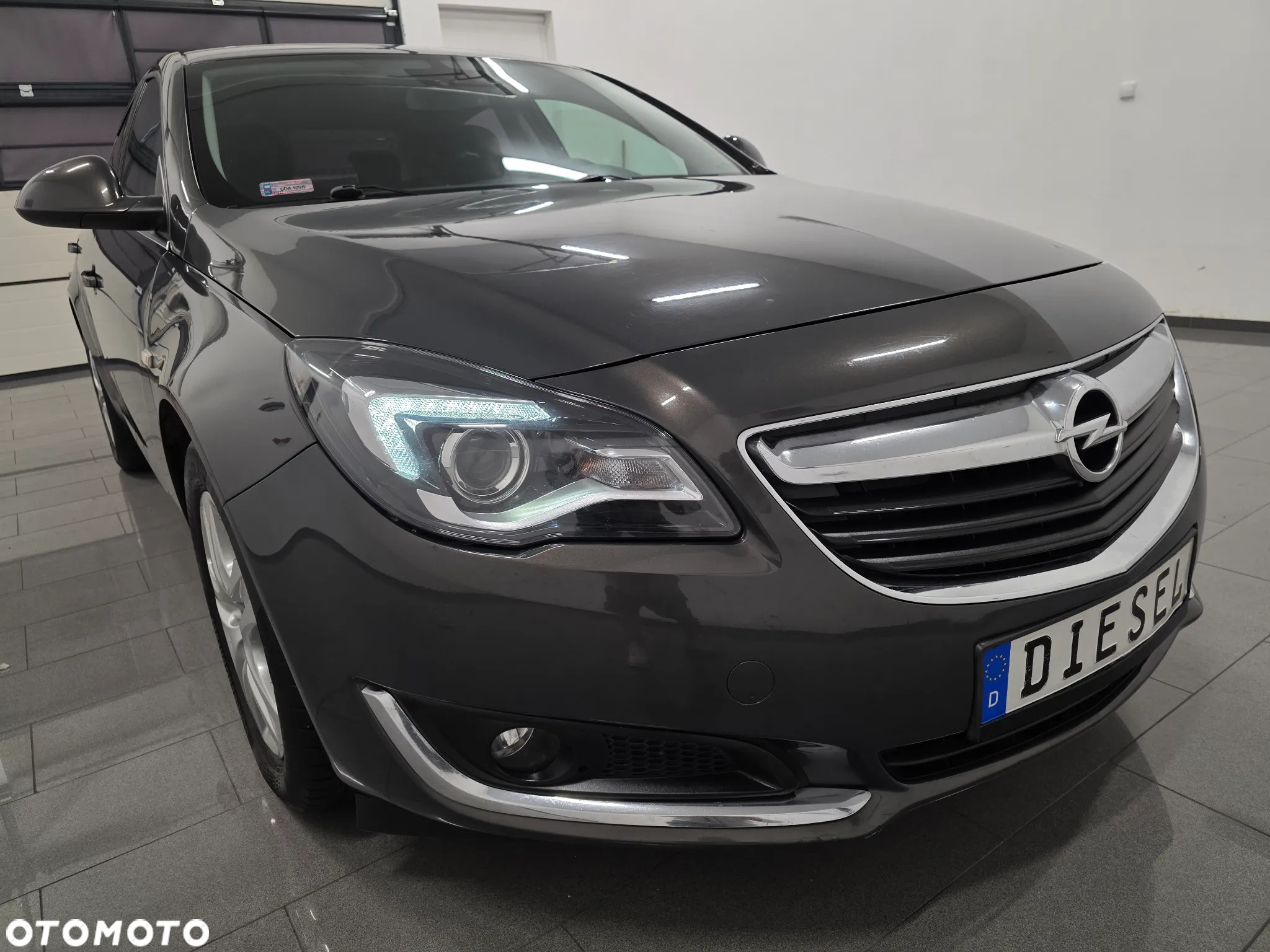 Opel Insignia 2.0 CDTI Design Edition - 30
