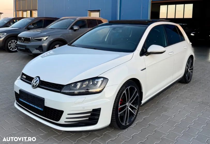Volkswagen Golf GTD 2.0 TDI SCR DSG - 2