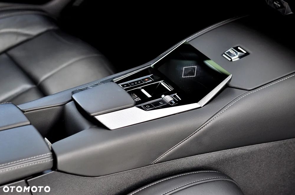 DS Automobiles DS 4 1.6 E-Tense Performance Line + - 27