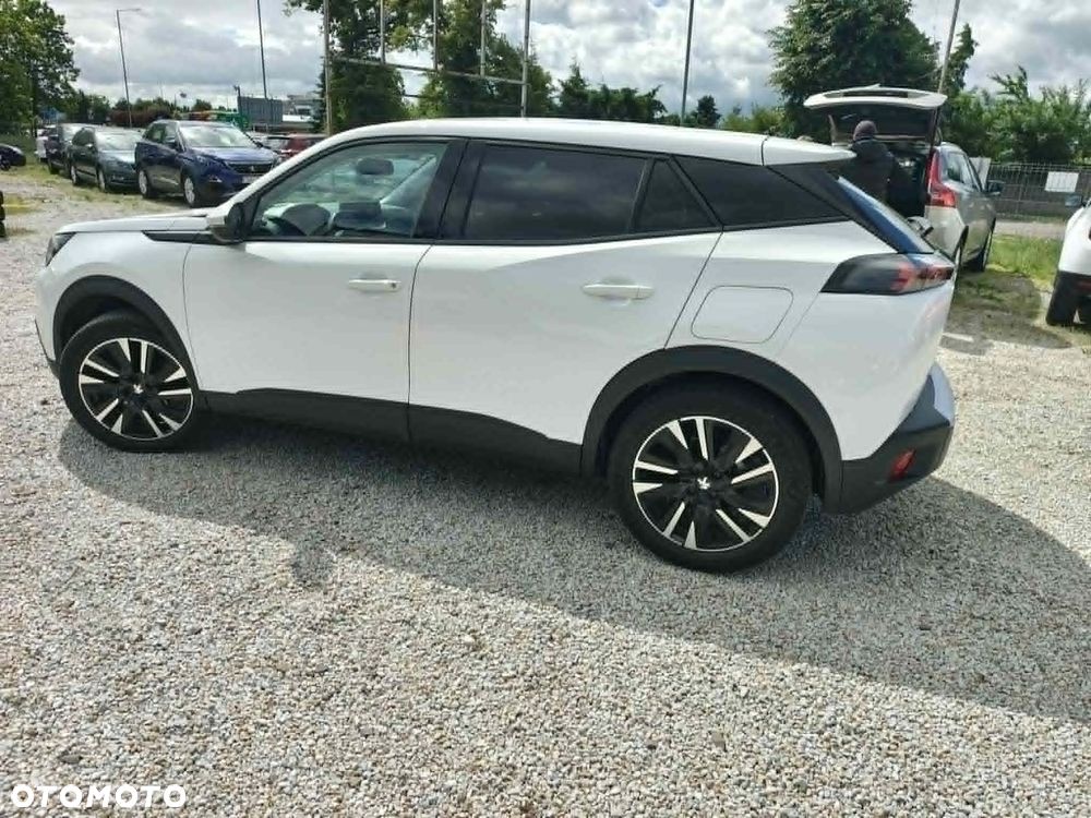 Peugeot 2008 BlueHDi 100 Active - 9