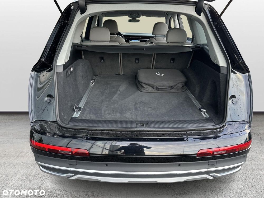 Audi Q7 - 10