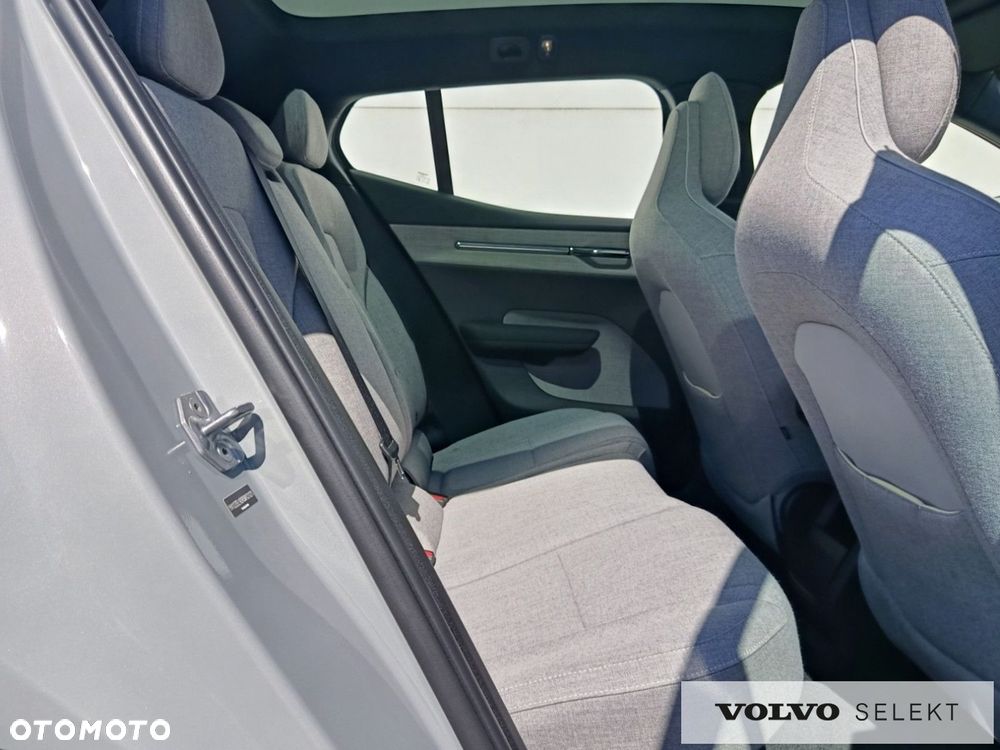 Volvo EX30 - 17