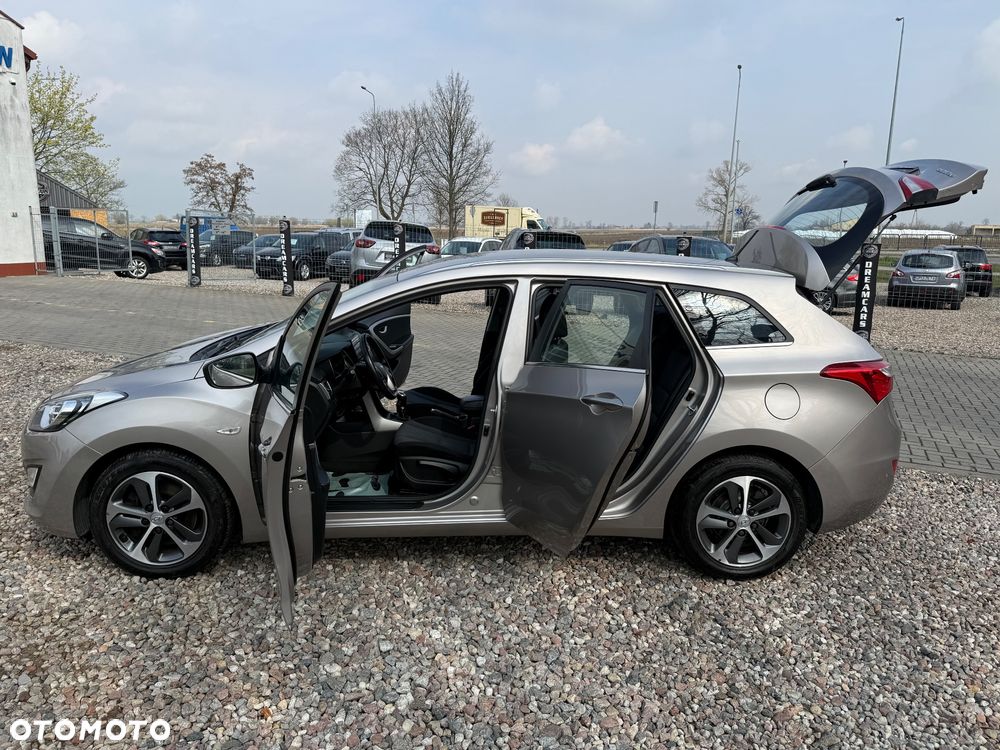 Hyundai i30 - 12